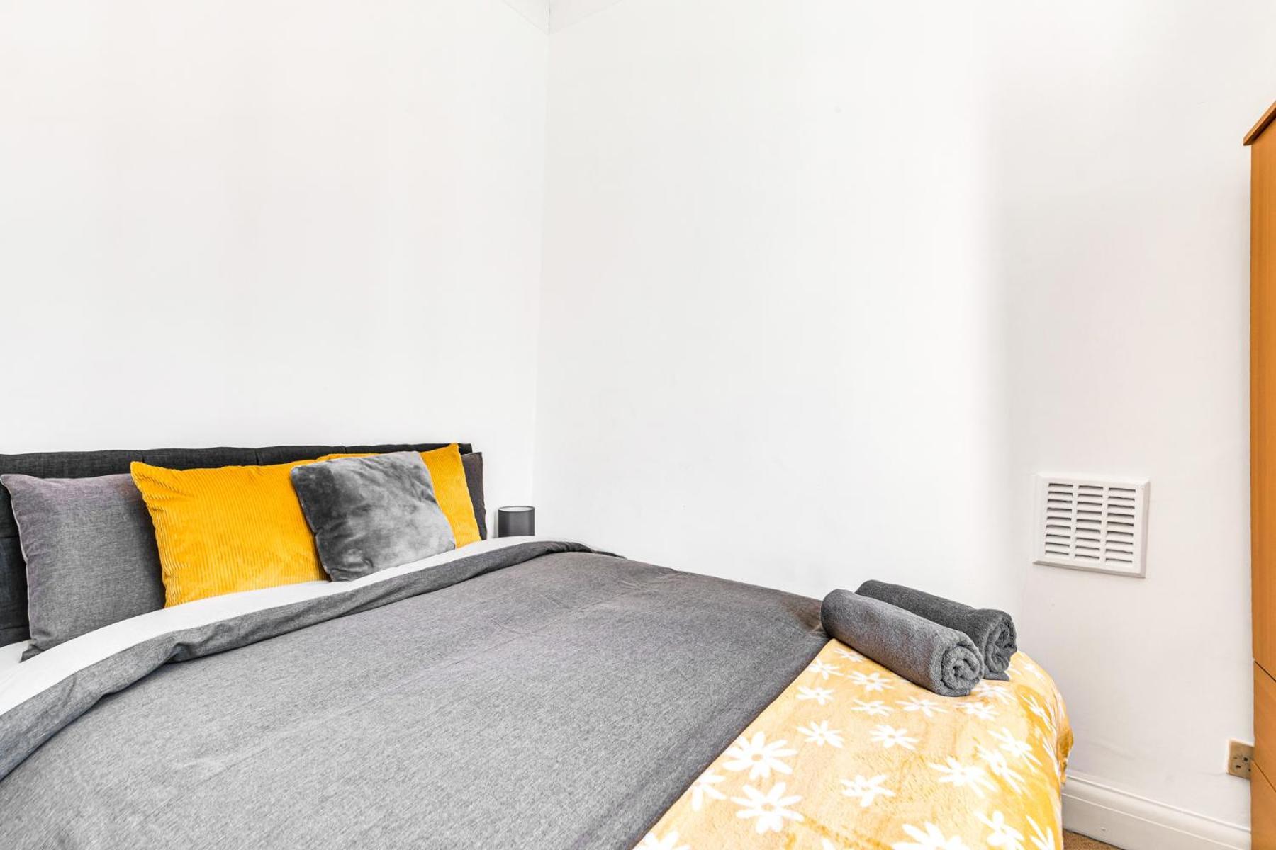 Luxstay2 Earls Court Apartment - Sleeps Up To 8 Londra Dış mekan fotoğraf