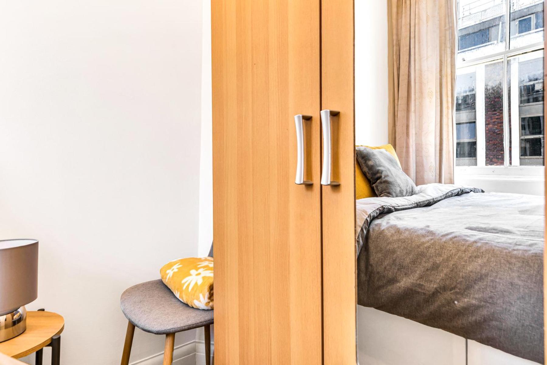 Luxstay2 Earls Court Apartment - Sleeps Up To 8 Londra Dış mekan fotoğraf